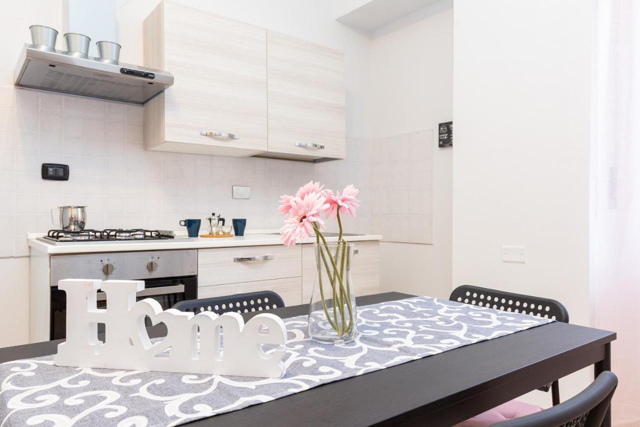 La Gioiosa - Top Location - Modern Apartment Near Metro Bengasi ตูริน ภายนอก รูปภาพ