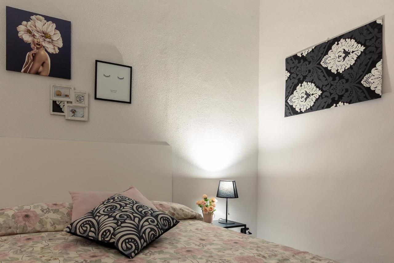 La Gioiosa - Top Location - Modern Apartment Near Metro Bengasi ตูริน ภายนอก รูปภาพ